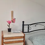 Jolie Privee Centre-ville Hostel *