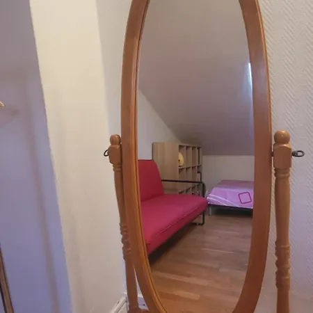Hostal Jolie Privée Centre-ville *