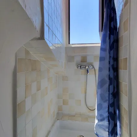 Hostal Jolie Privée Centre-ville *