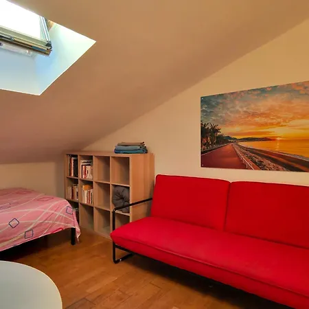 Jolie Privee Centre-ville Hostel Nizza