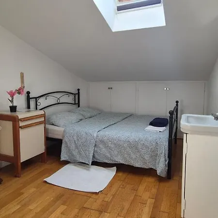 Hostel Jolie Privee Centre-ville Nice
