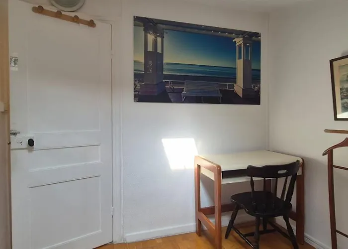 Jolie Privee Centre-ville Hostel *