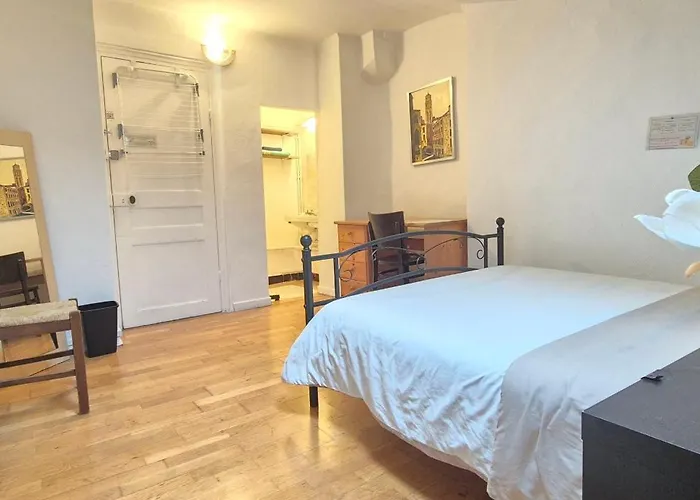 Jolie Privee Centre-ville * Nice